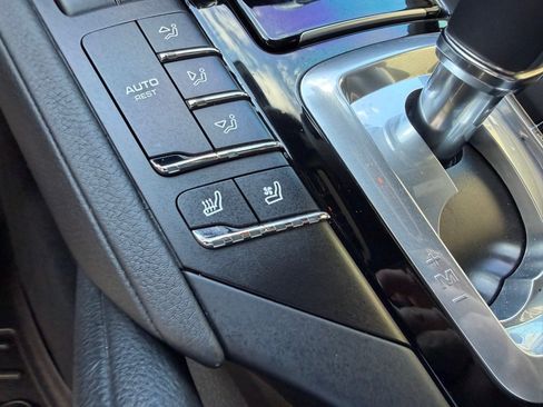 Used 2015 Porsche Cayenne S AWD/4WD image 20