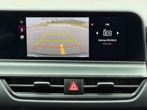 Used 2024 Kia Seltos EX FWD image 11