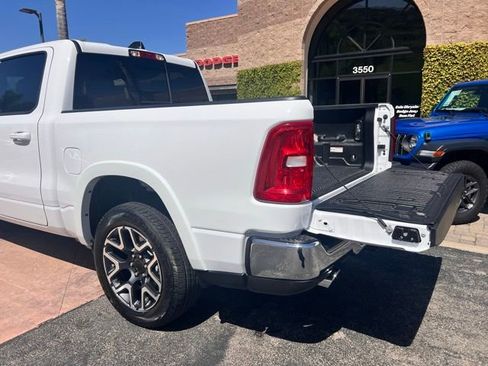 Used 2026 RAM 1500 Laramie AWD/4WD image 15