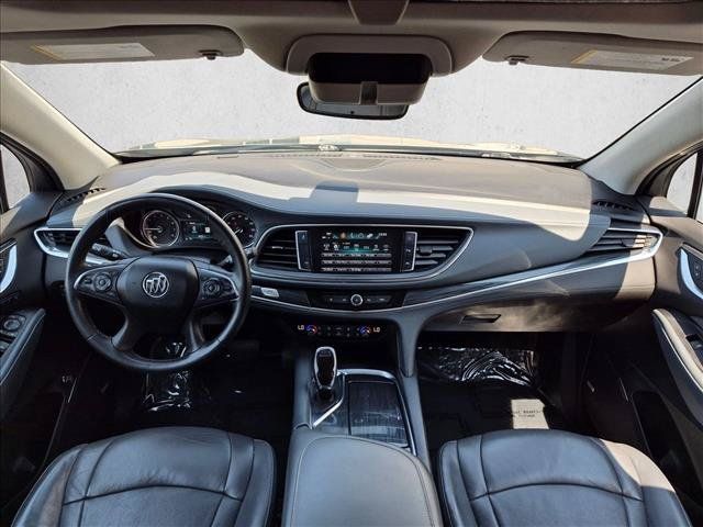 Used 2018 Buick Enclave Premium w/ Experience Buick Package FWD image 18