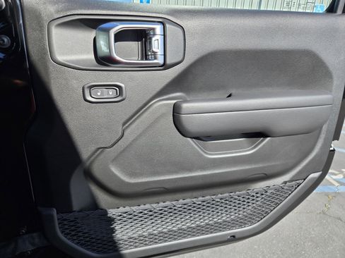 New 2026 Jeep Gladiator Sport image 36