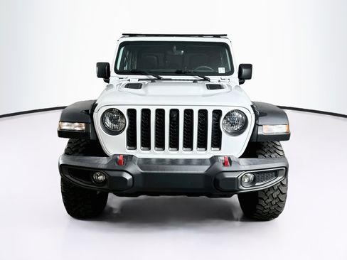 Used 2022 Jeep Gladiator Rubicon w/ Cold Weather Group AWD/4WD image 2