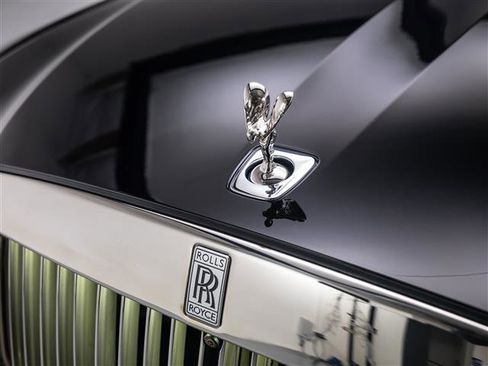 Used 2025 Rolls-Royce Ghost image 10
