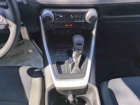 Used 2023 Toyota RAV4 LE image 17