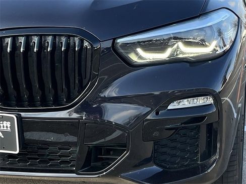 Used 2021 BMW X5 sDrive40i w/ M Sport Package image 9