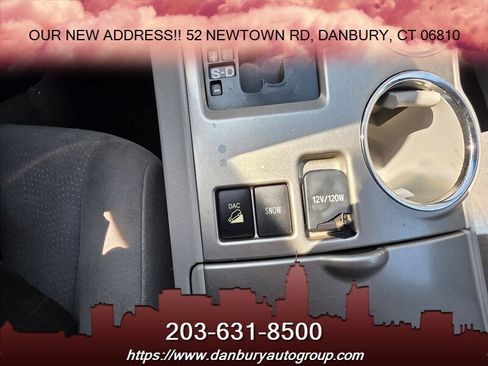 Used 2013 Toyota Highlander SE w/ Cold Weather Pkg image 15