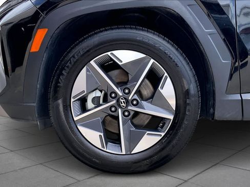 Used 2025 Hyundai Tucson SEL FWD image 10