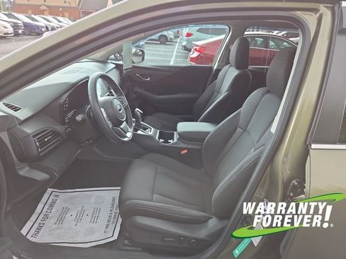 Used 2024 Subaru Outback Premium AWD/4WD image 14
