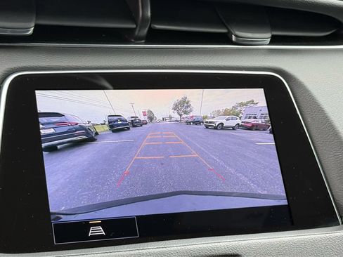 Used 2022 Cadillac XT4 Sport w/ Comfort Package AWD/4WD image 35
