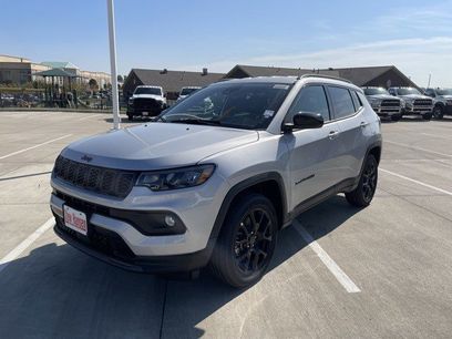New 2026 Jeep Compass Latitude