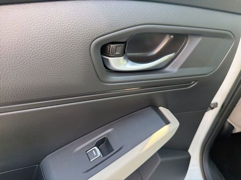 Used 2024 Honda Accord EX image 23