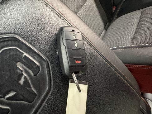 Used 2019 RAM 1500 Rebel AWD/4WD image 28