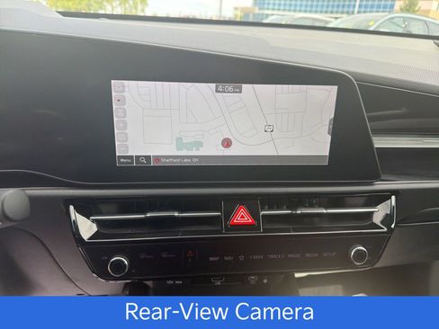 Certified 2023 Kia Niro EX FWD image 16