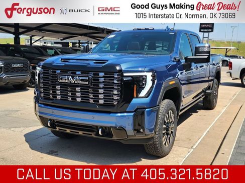 New 2026 GMC Sierra 2500 Denali Ultimate AWD/4WD image 7
