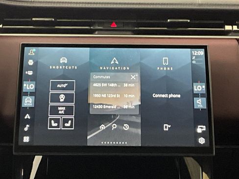 Used 2025 Land Rover Range Rover Sport Dynamic SE image 11