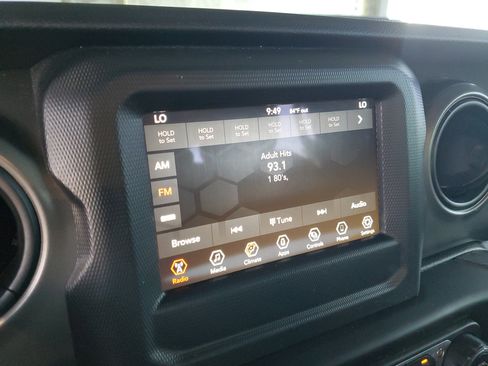 Used 2022 Jeep Wrangler Unlimited Sport AWD/4WD image 27