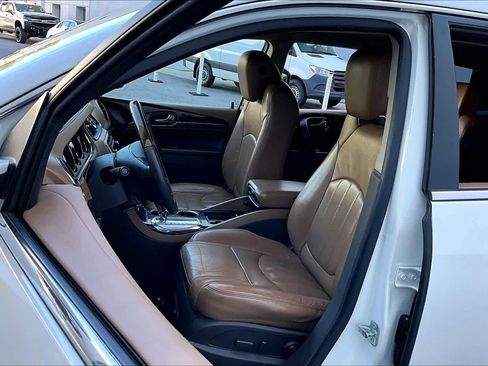 Used 2015 Buick Enclave Leather image 7