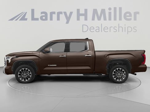 Used 2023 Toyota Tundra Limited w/ TRD Off-Road Package AWD/4WD image 3