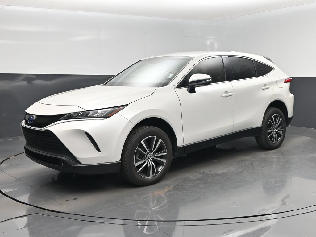 Used 2022 Toyota Venza LE AWD/4WD image 9