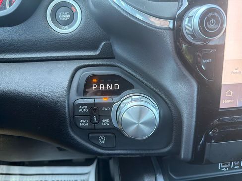 Used 2025 RAM 1500 Laramie w/ Bed Utility Group AWD/4WD image 24