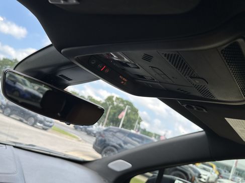 Used 2021 Cadillac XT5 Premium Luxury FWD image 30