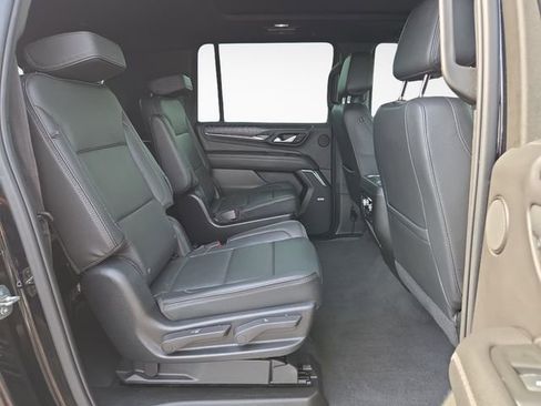 Used 2022 GMC Yukon XL Denali w/ Max Trailering Package AWD/4WD image 34