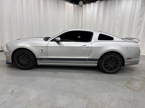 Used 2014 Ford Mustang Shelby GT500 w/ Equipment Group 821A RWD image 2