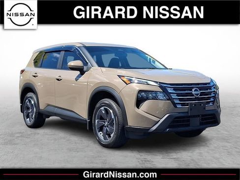 Used 2024 Nissan Rogue SV AWD/4WD image 1