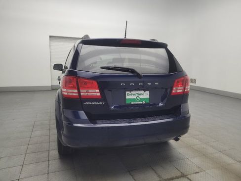 Used 2019 Dodge Journey SE FWD image 6