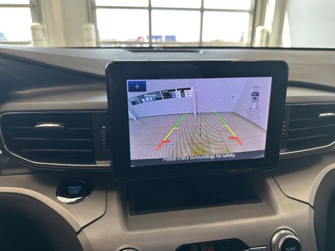 Used 2023 Ford Explorer XLT w/ Equipment Group 202A image 22