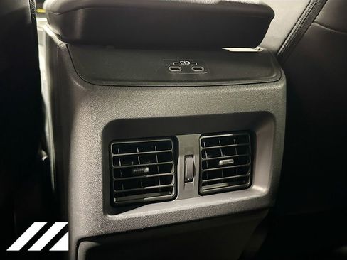 New 2026 Subaru Uncharted AWD image 24