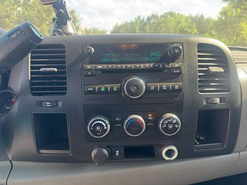 Used 2013 Chevrolet Silverado 1500 LS RWD image 27