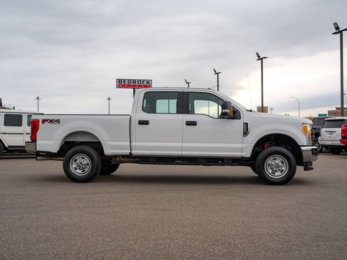 Used 2017 Ford F250 XL w/ Power Equipment Group image 2