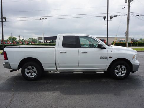 Used 2017 RAM 1500 Classic SLT RWD image 4