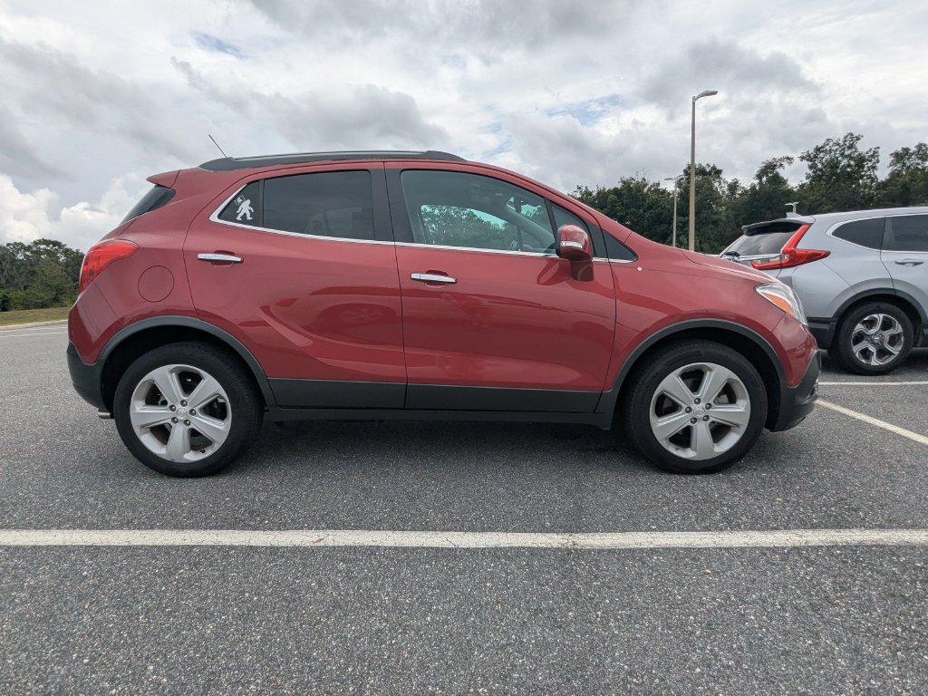 Used 2016 Buick Encore Convenience FWD image 2