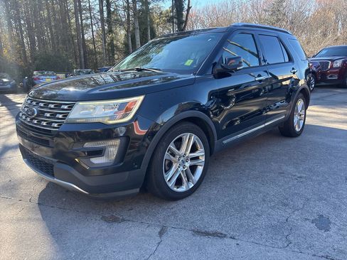 Used 2017 Ford Explorer Limited w/ Equipment Group 301A image 16