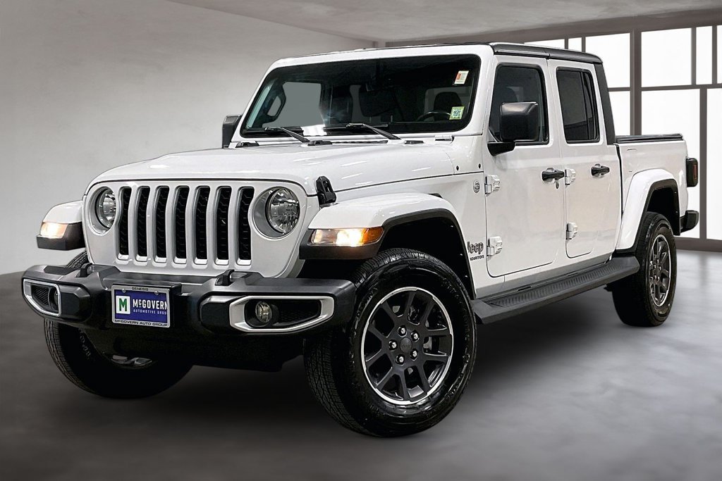 Used 2022 Jeep Gladiator Overland w/ Popular Equipment Package AWD/4WD image 1