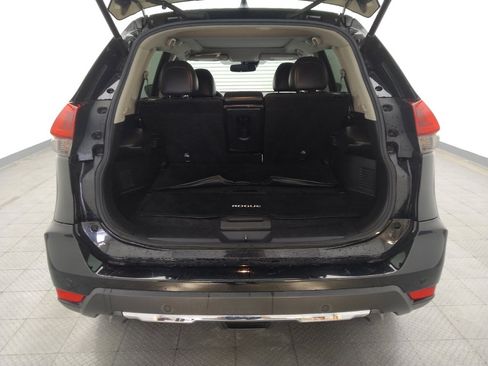 Used 2019 Nissan Rogue SL w/ Premium Package image 29