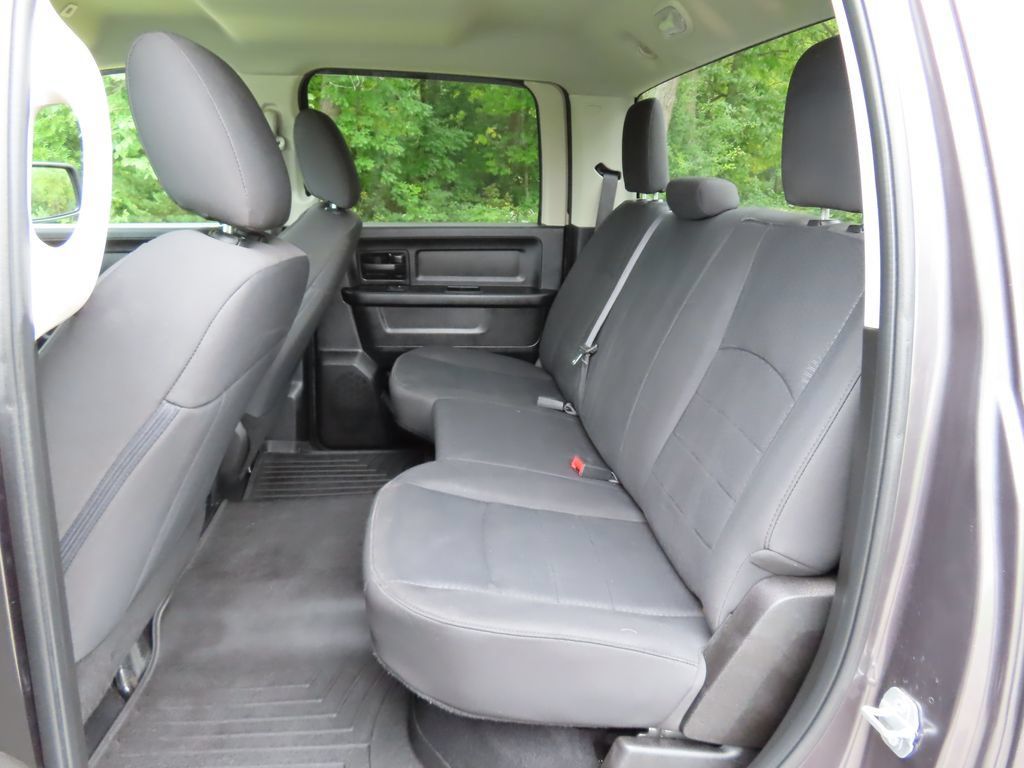 Used 2019 RAM 1500 Express w/ Wheel & Sound Group AWD/4WD image 30
