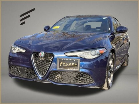 Used 2020 Alfa Romeo Giulia Ti Sport w/ Quick Order Package 22S Sport image 1