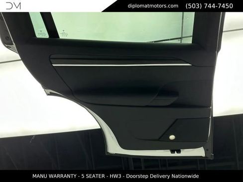 Used 2022 Tesla Model X AWD/4WD image 25