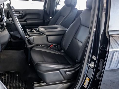 Used 2024 Chevrolet Silverado 2500 W/T image 29