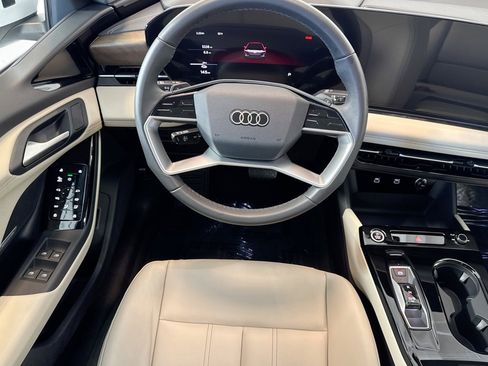 Used 2025 Audi A6 e-tron Premium Plus w/ Premium Plus RWD image 19