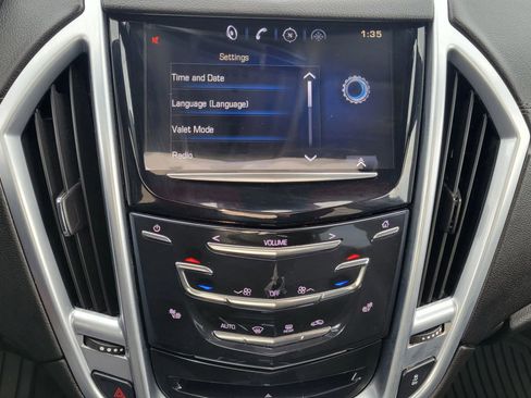 Used 2016 Cadillac SRX Luxury w/ Driver Awareness Package image 21