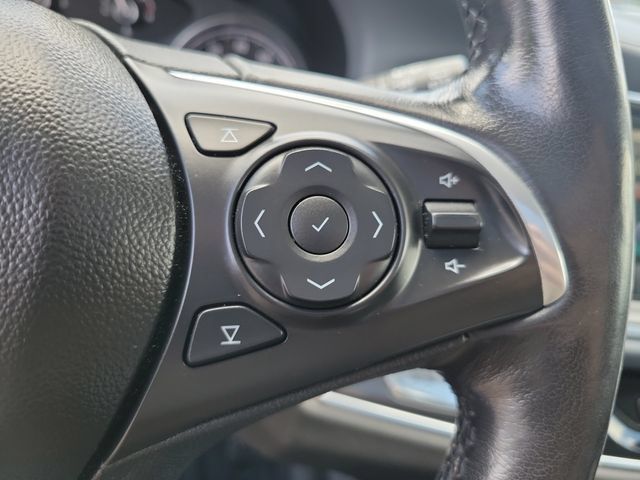 Used 2019 Buick Enclave Premium w/ Experience Buick Package FWD image 20