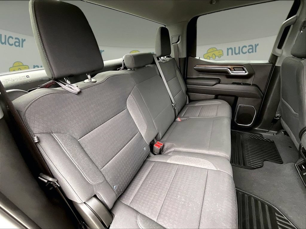 Used 2023 Chevrolet Silverado 1500 RST AWD/4WD image 15