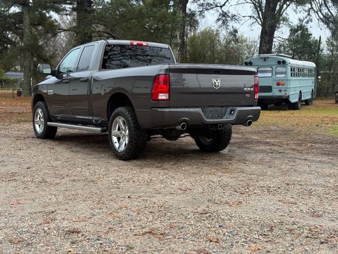 Used 2015 RAM 1500 Express image 3