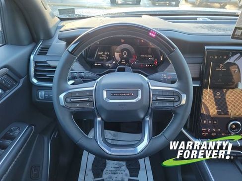 New 2026 GMC Acadia Denali w/ Super Cruise Package image 9