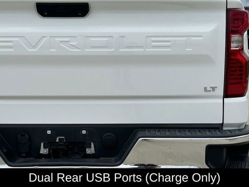 Used 2022 Chevrolet Silverado 1500 LT image 9