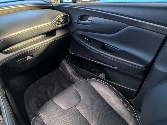 Used 2022 Hyundai Santa Fe SEL w/ Convenience + Premium Package FWD image 16
